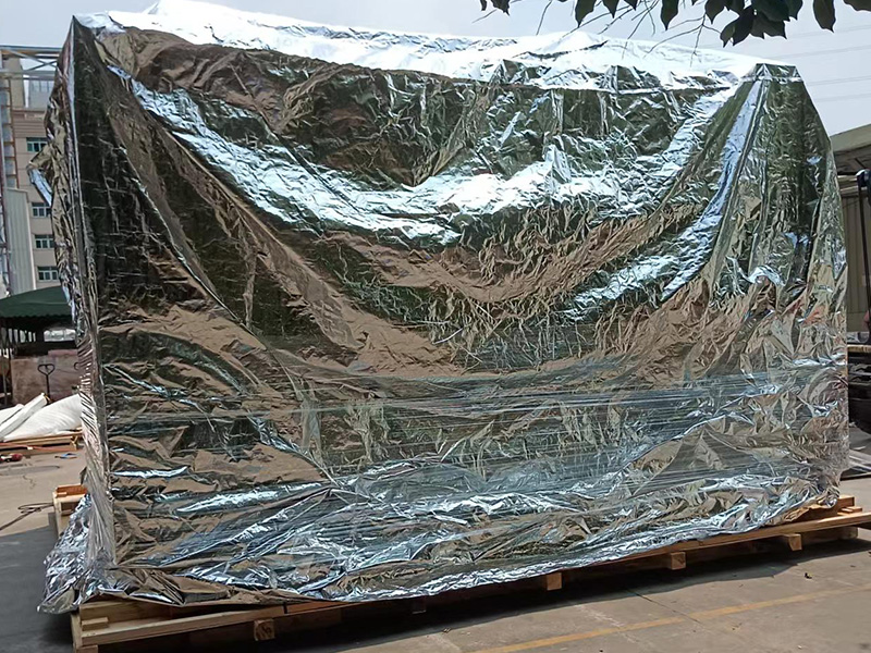 锂電新能源(yuan)設備真空包(bāo)裝