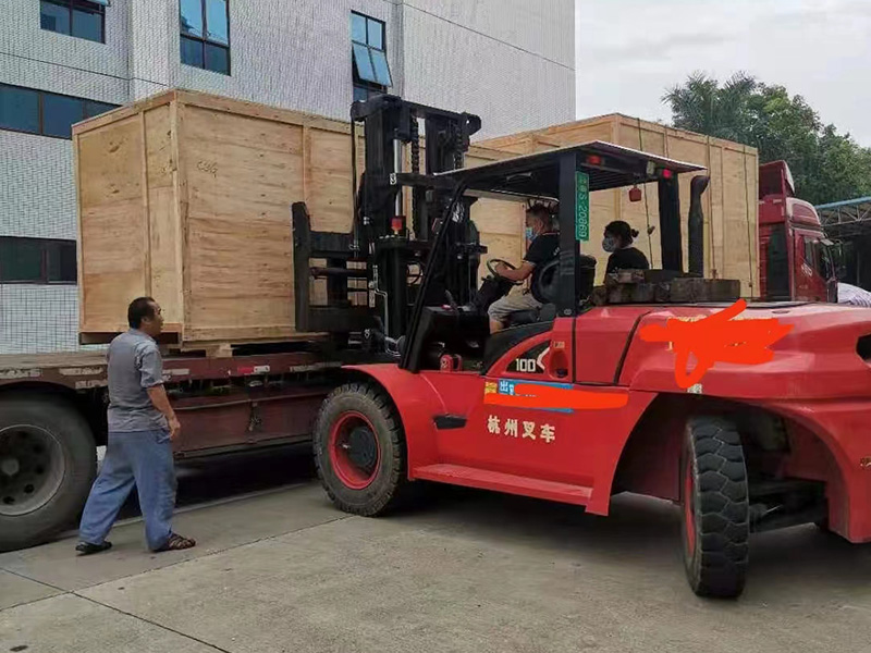 東莞常(cháng)平搬遷(qian)出口包(bāo)裝